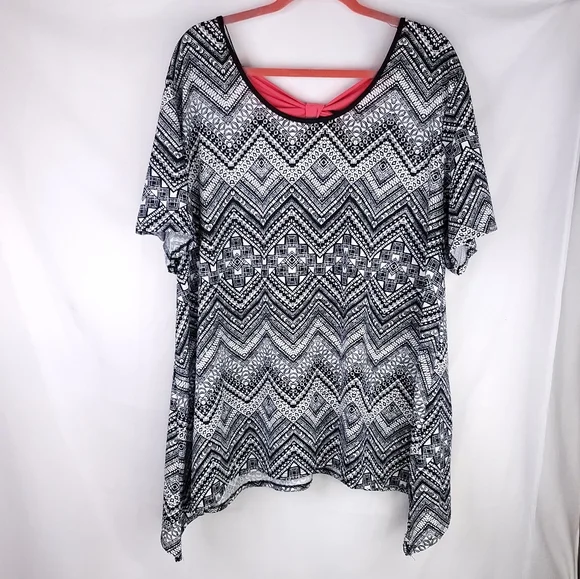 Hot Ginger aztec print bow back sharkbite top - Picture 2 of 5